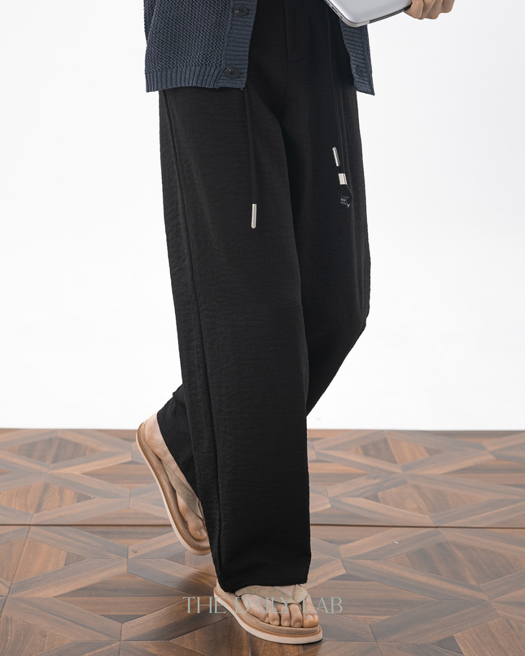 Casual Cropped Pants in Black