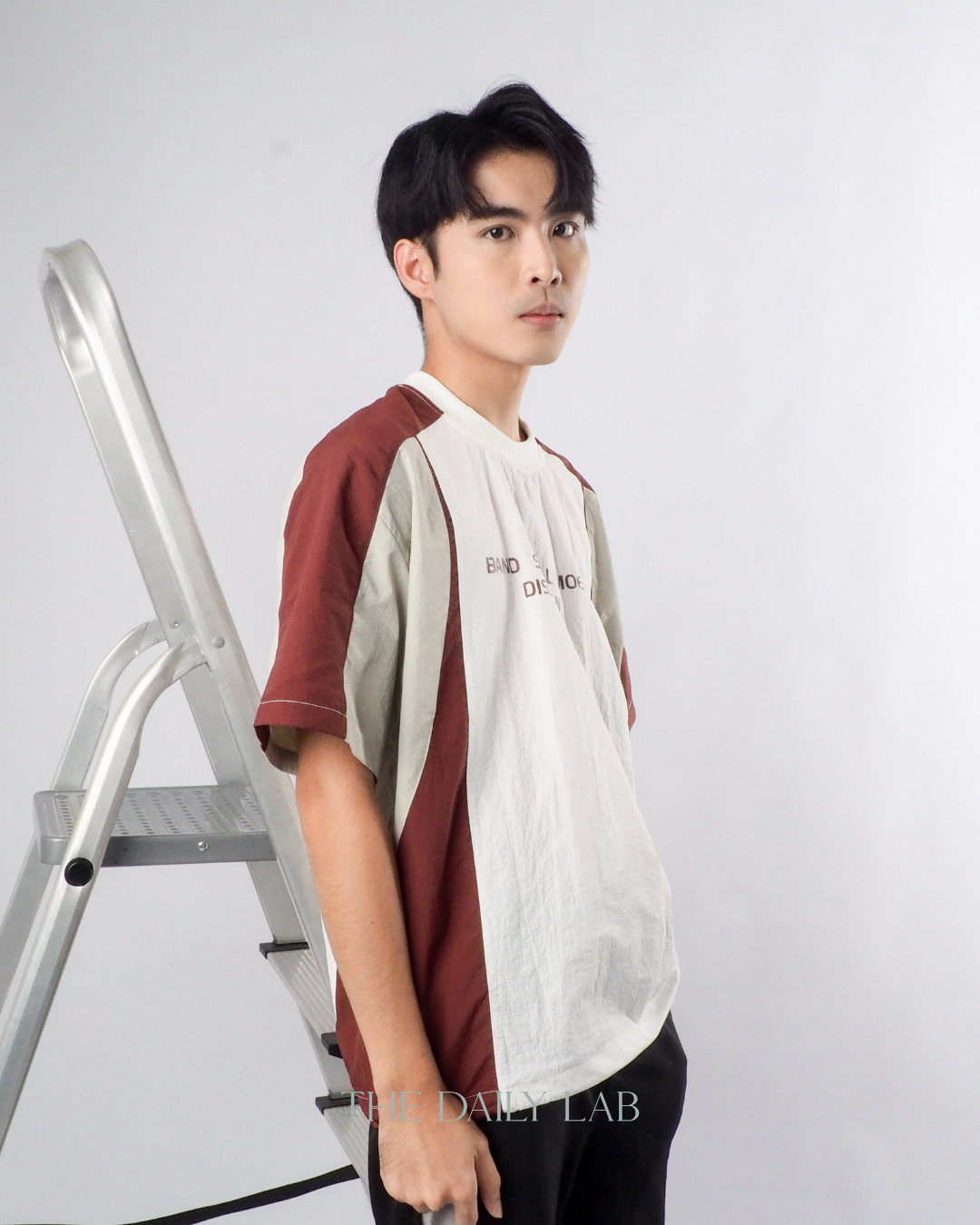 Outdoor Techwear Colorblock T-Shirt in Red