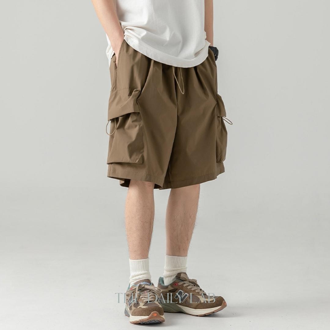 Big Pocket Cargo Pants in Brown (Size M)