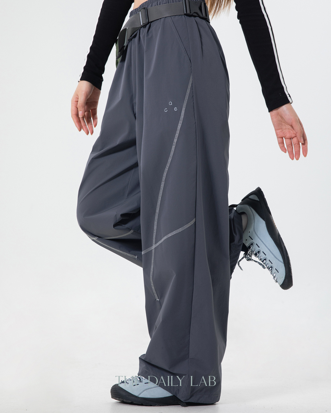 Cargo Outline Trousers in Grey