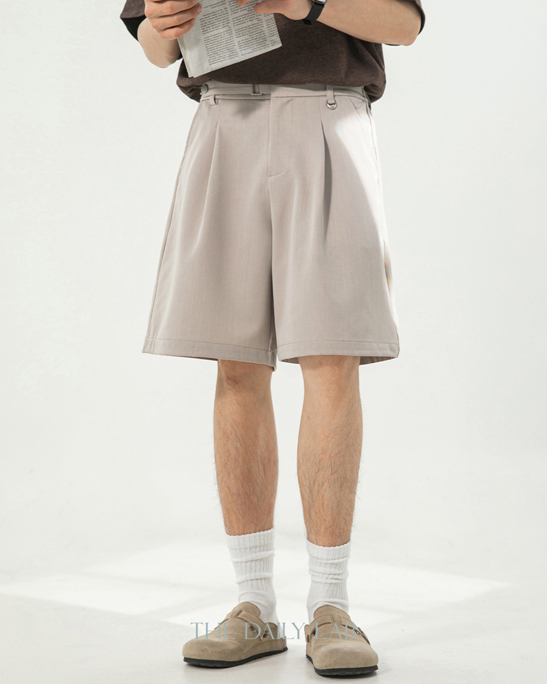 Drape Tailor Shorts in Khaki
