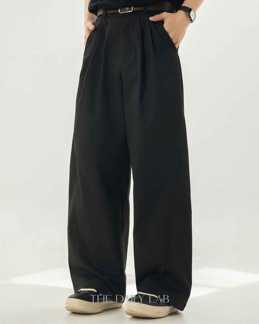 Division Pleat Long Pants in Black