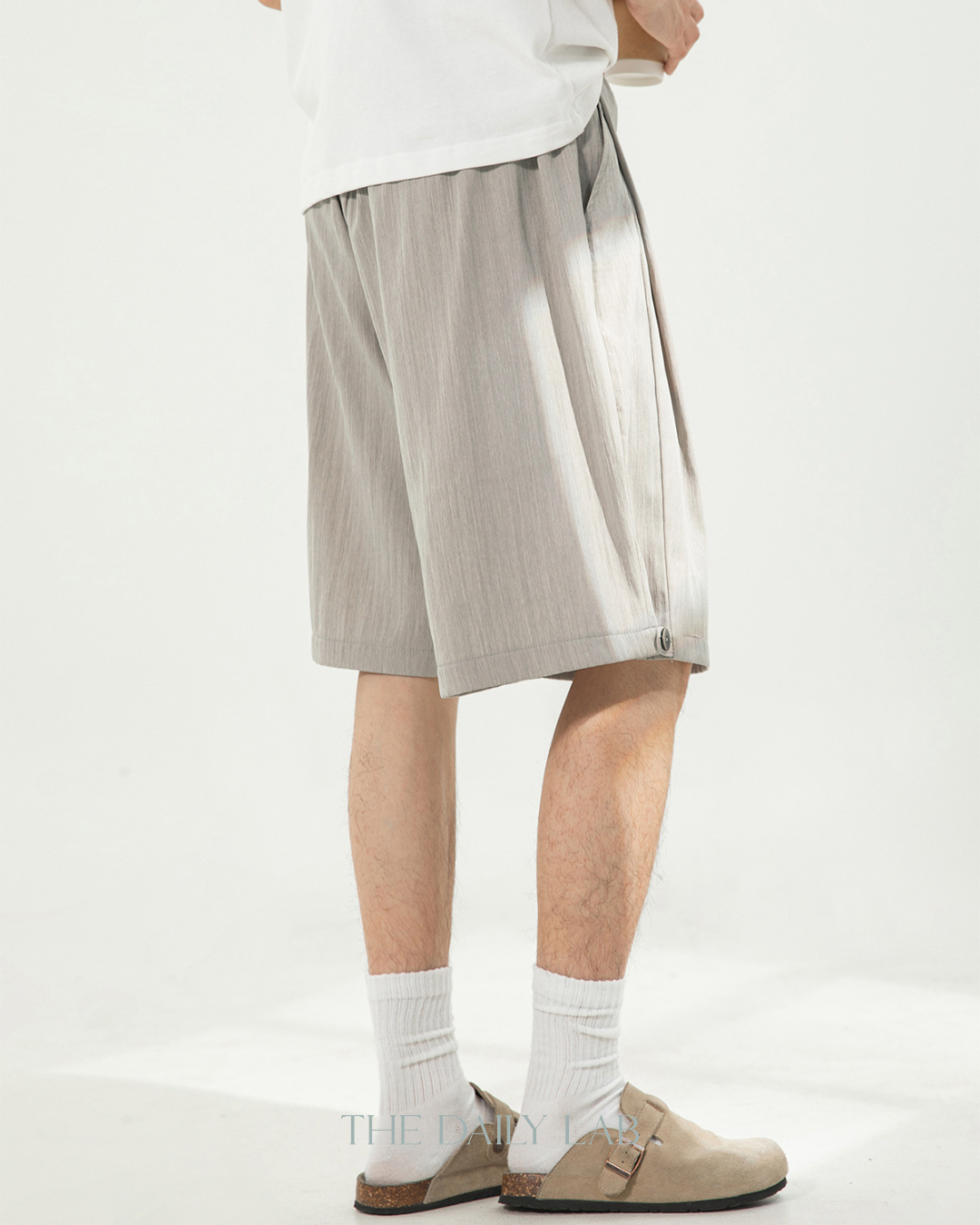 Studio Pleat Shorts in Beige