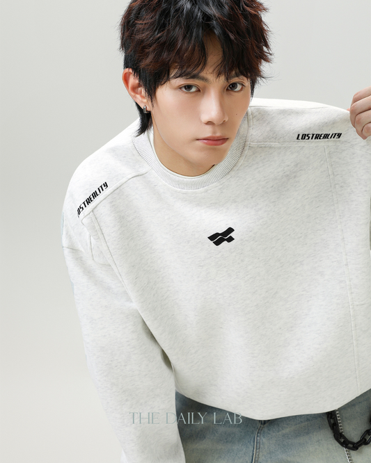 Crew Neck American Style Oversized Sweatshirt In White