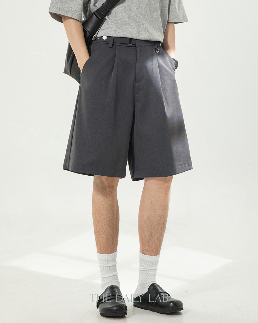 Drape Tailor Shorts in Grey