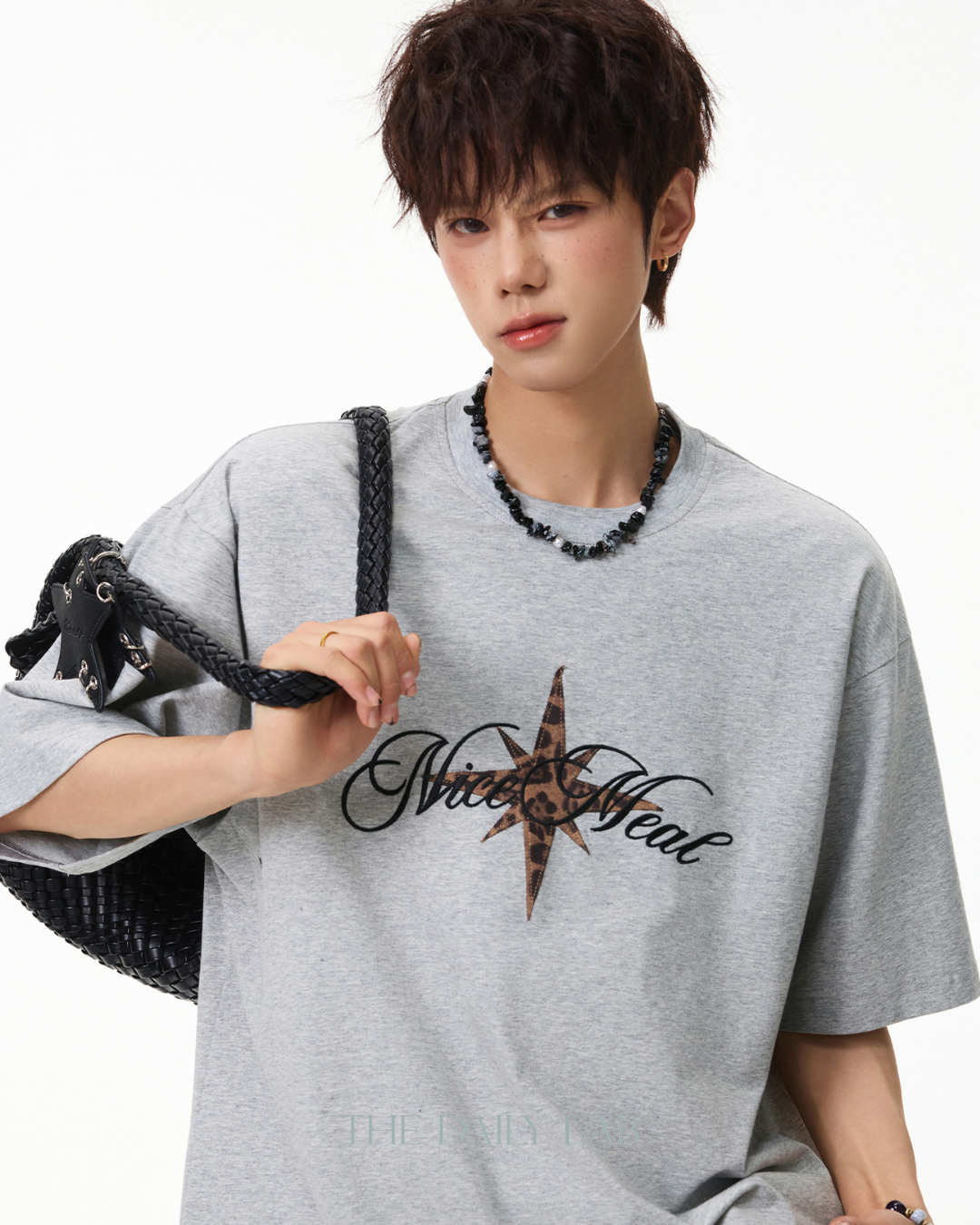 Vintage Star Graphic Tee in Grey