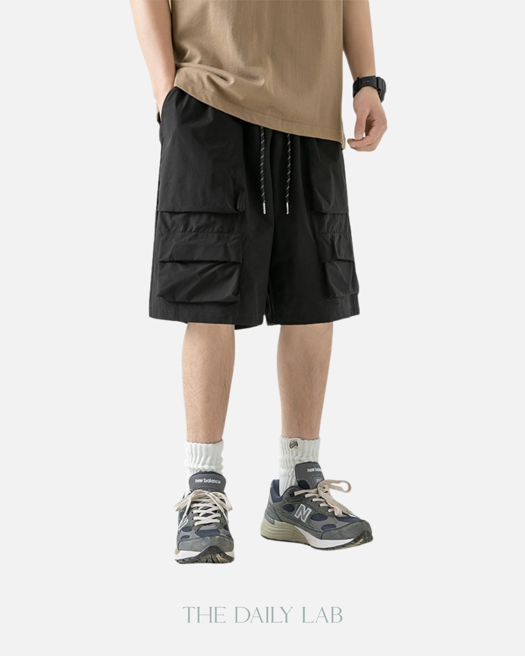 Navigator Cargo Shorts in Black