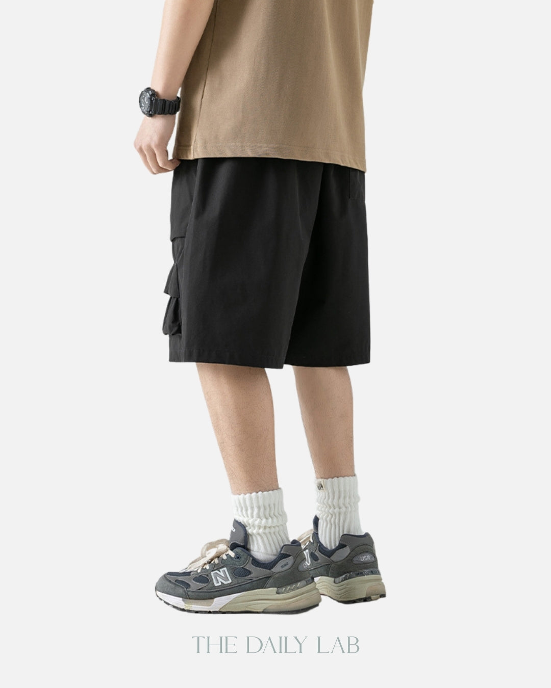 Navigator Cargo Shorts in Black