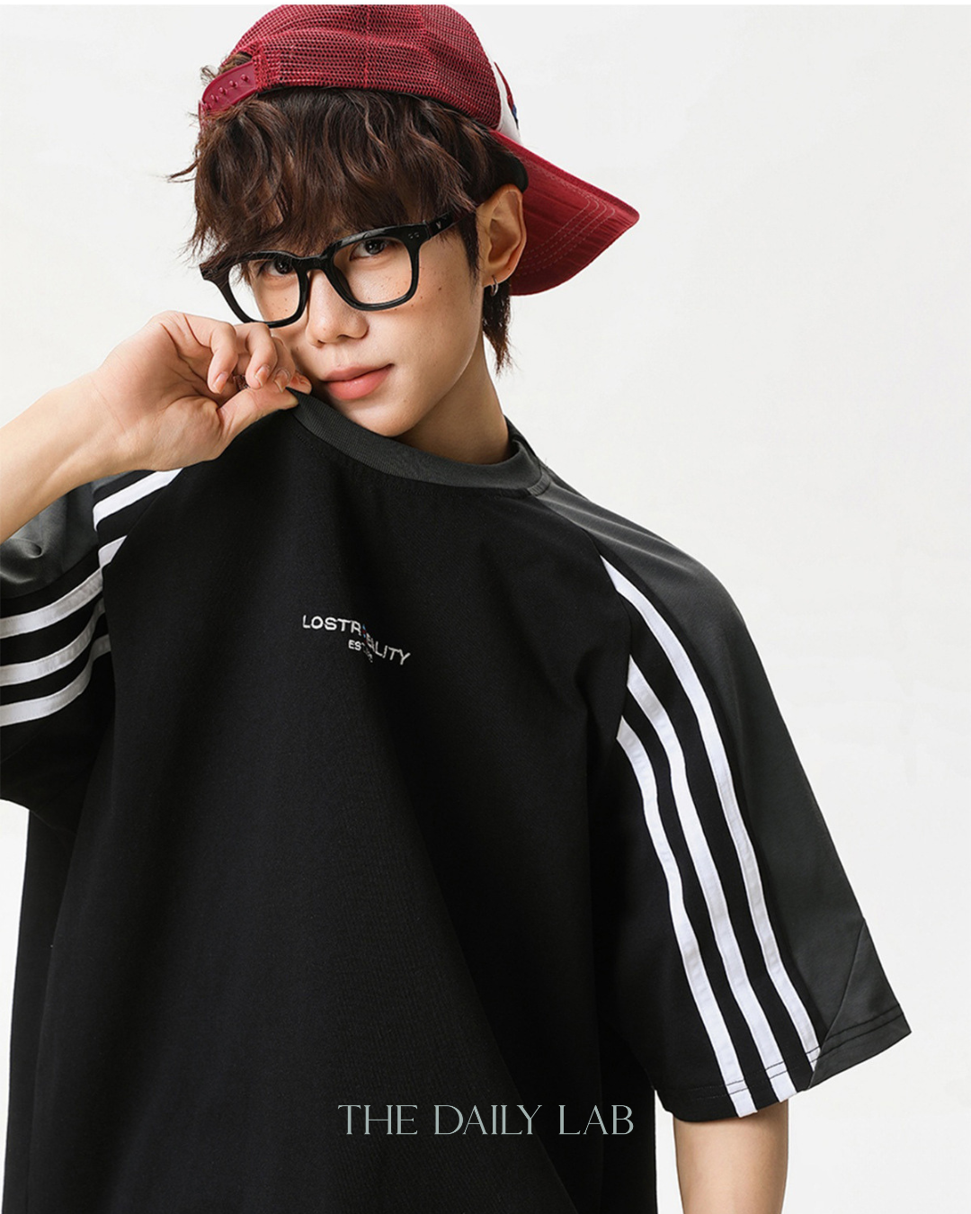 Lost Reality Vintage Raglan Tee in Black