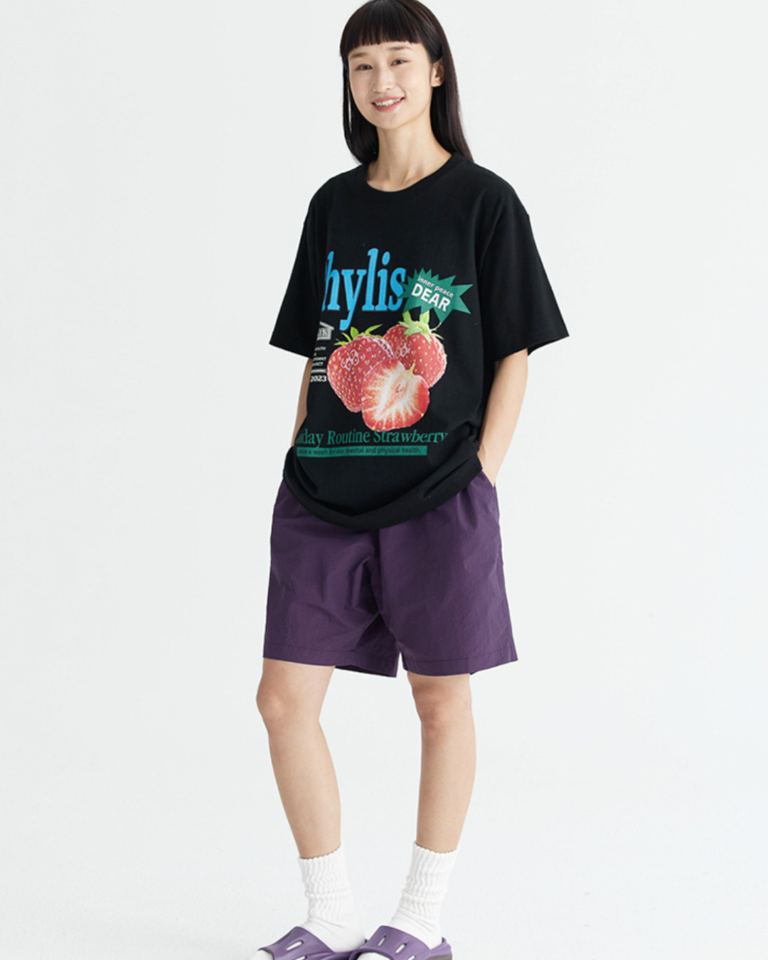Phylis Oversized Tee in Black