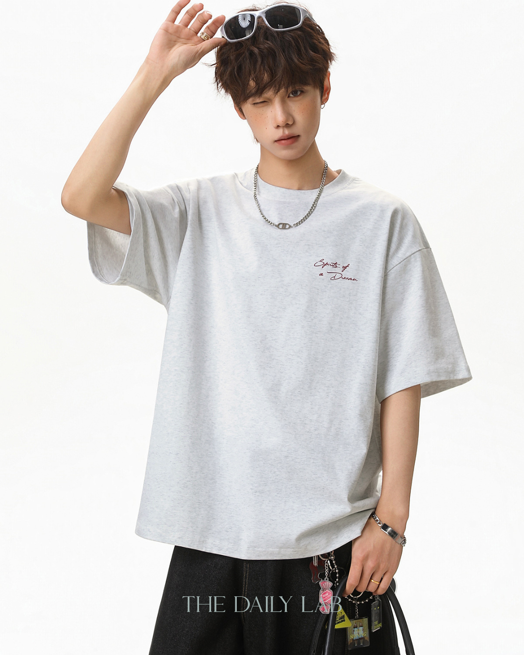 Dreamer Spirit Tee in Light Grey