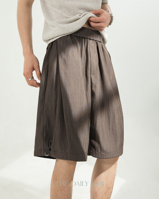 Studio Pleat Shorts in Brown
