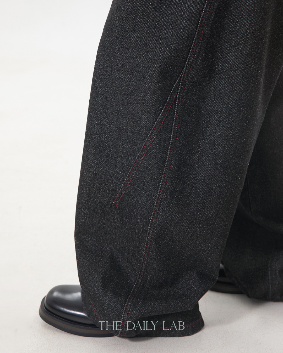 Vintage Outline Baggy Pants