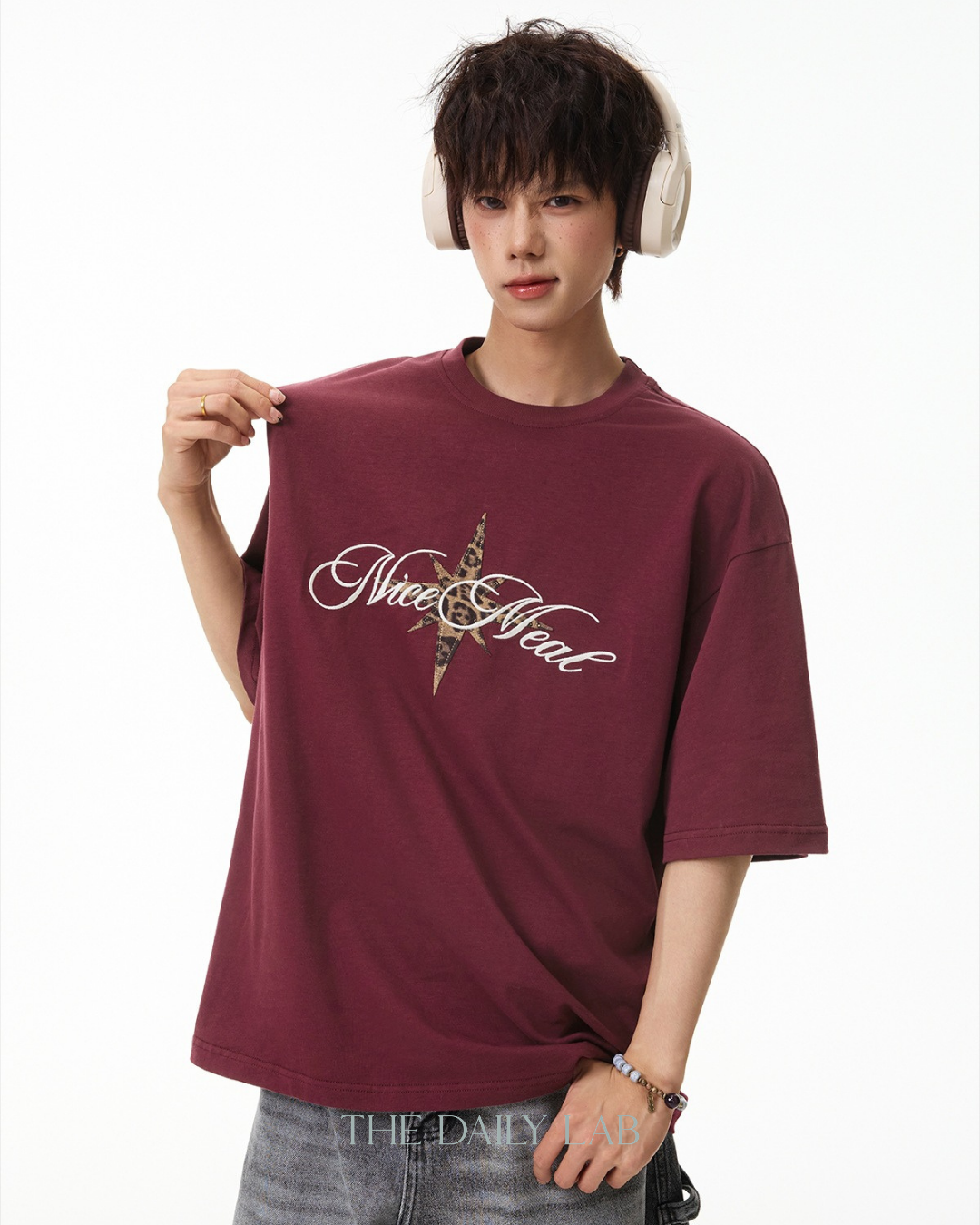 Vintage Star Graphic Tee in Red