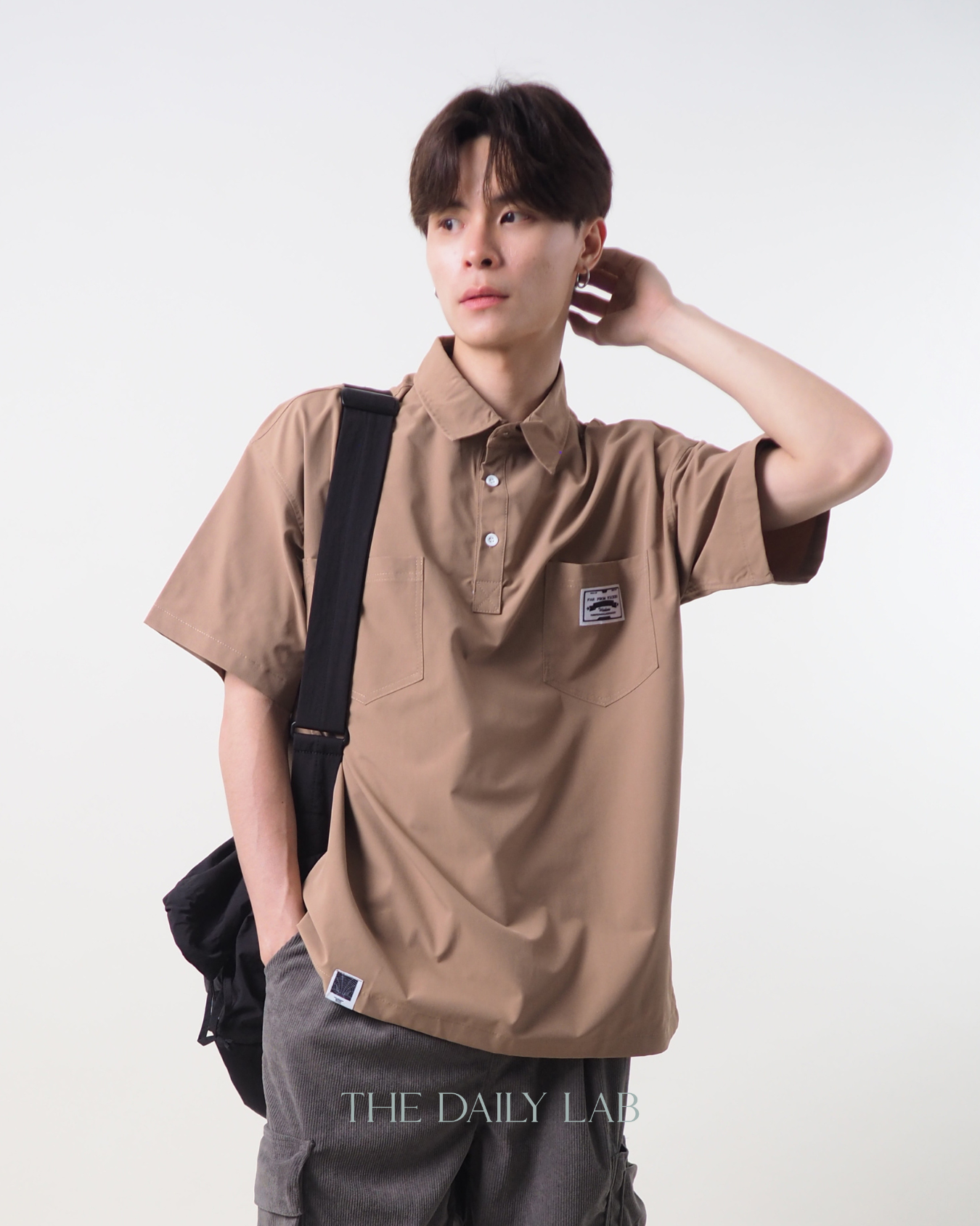 Cargo Pocketed Tee in Brown