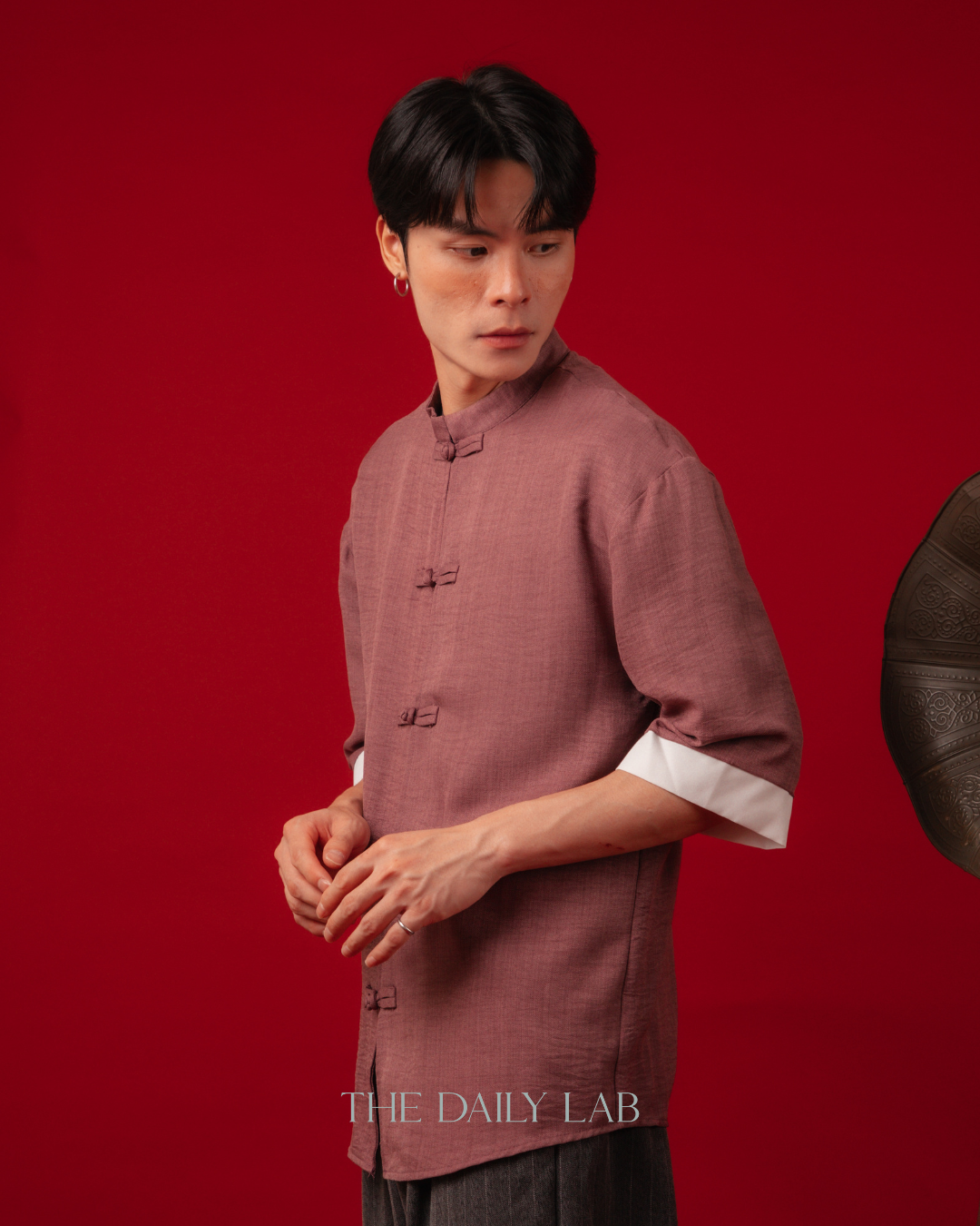 Vintage Linen Chinese Button Shirt in Purple