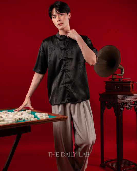 Lightweight Jacquard Tang Suit in Black