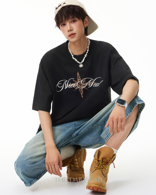 Vintage Star Graphic Tee in Black