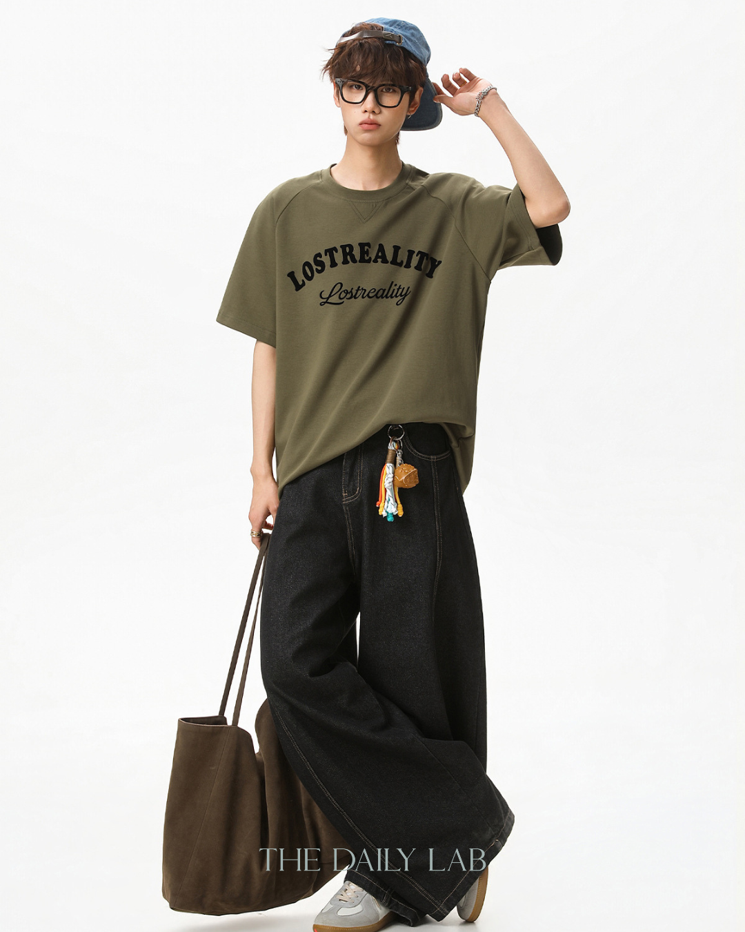 Lost Reality Vintage Graphic Tee in Green