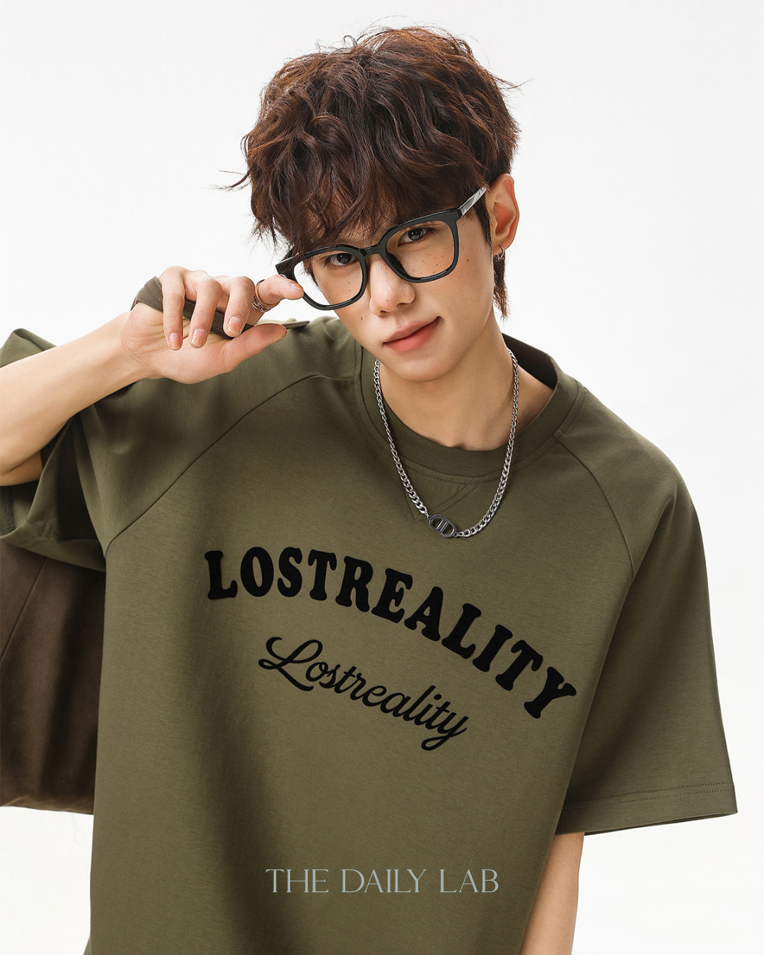 Lost Reality Vintage Graphic Tee in Green