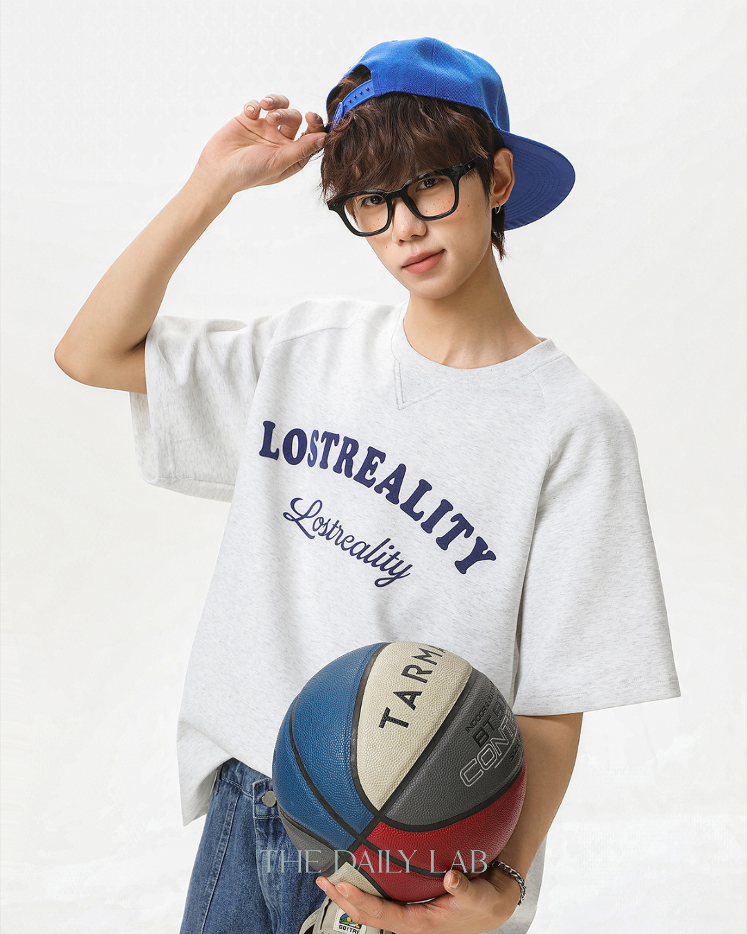 Lost Reality Vintage Graphic Tee in Light Grey