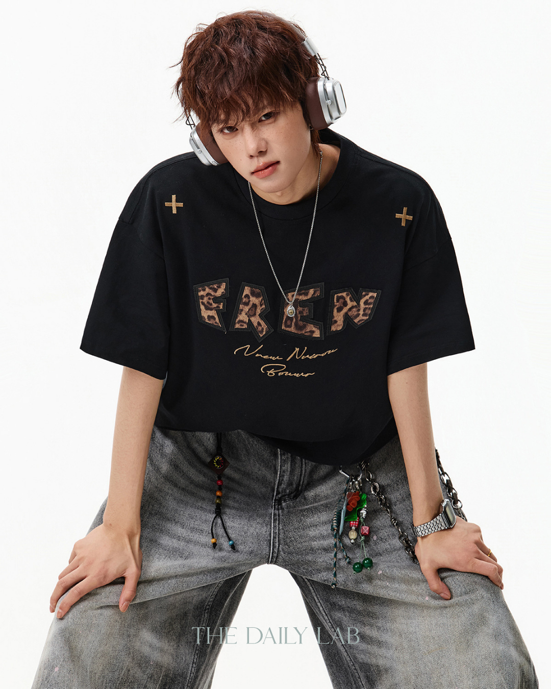 Leopard Print Patch Embroidered Tee in Black