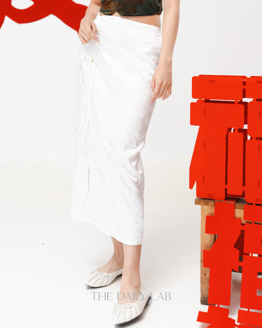 Pankou Jacquard Skirt in White