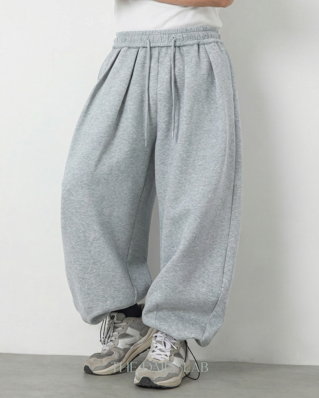 Core Baggy Trousers in Grey
