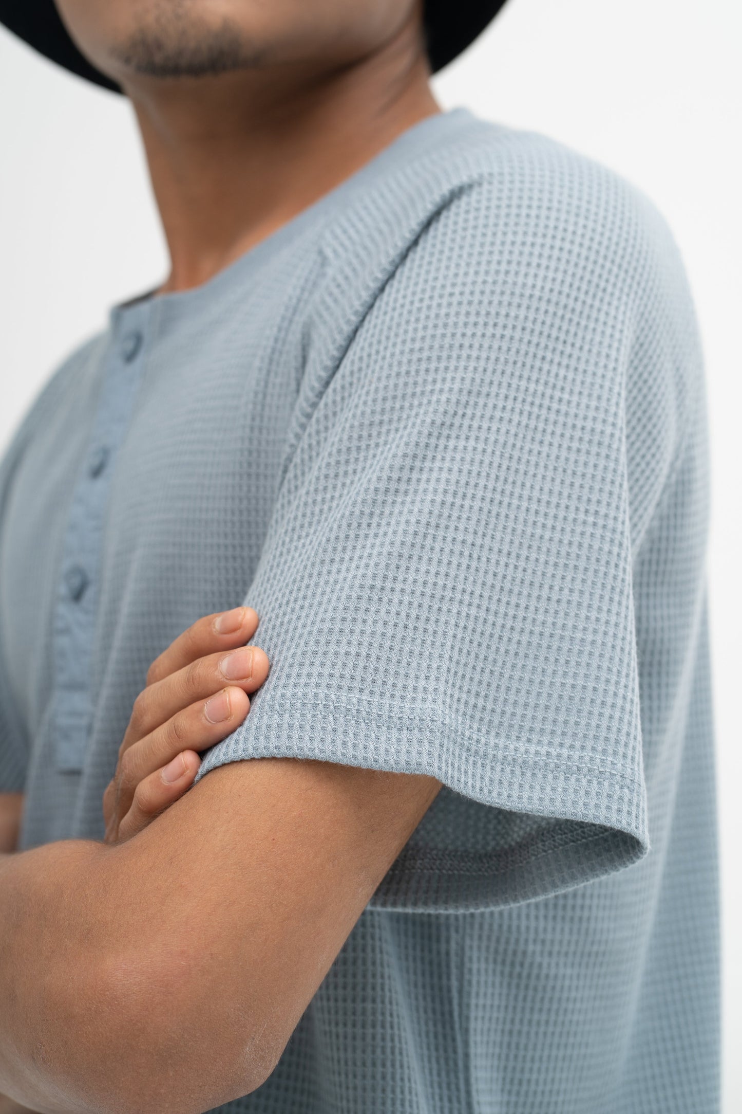 Teruna Waffle Men Collar Shirt in Ash Blue (Size S)
