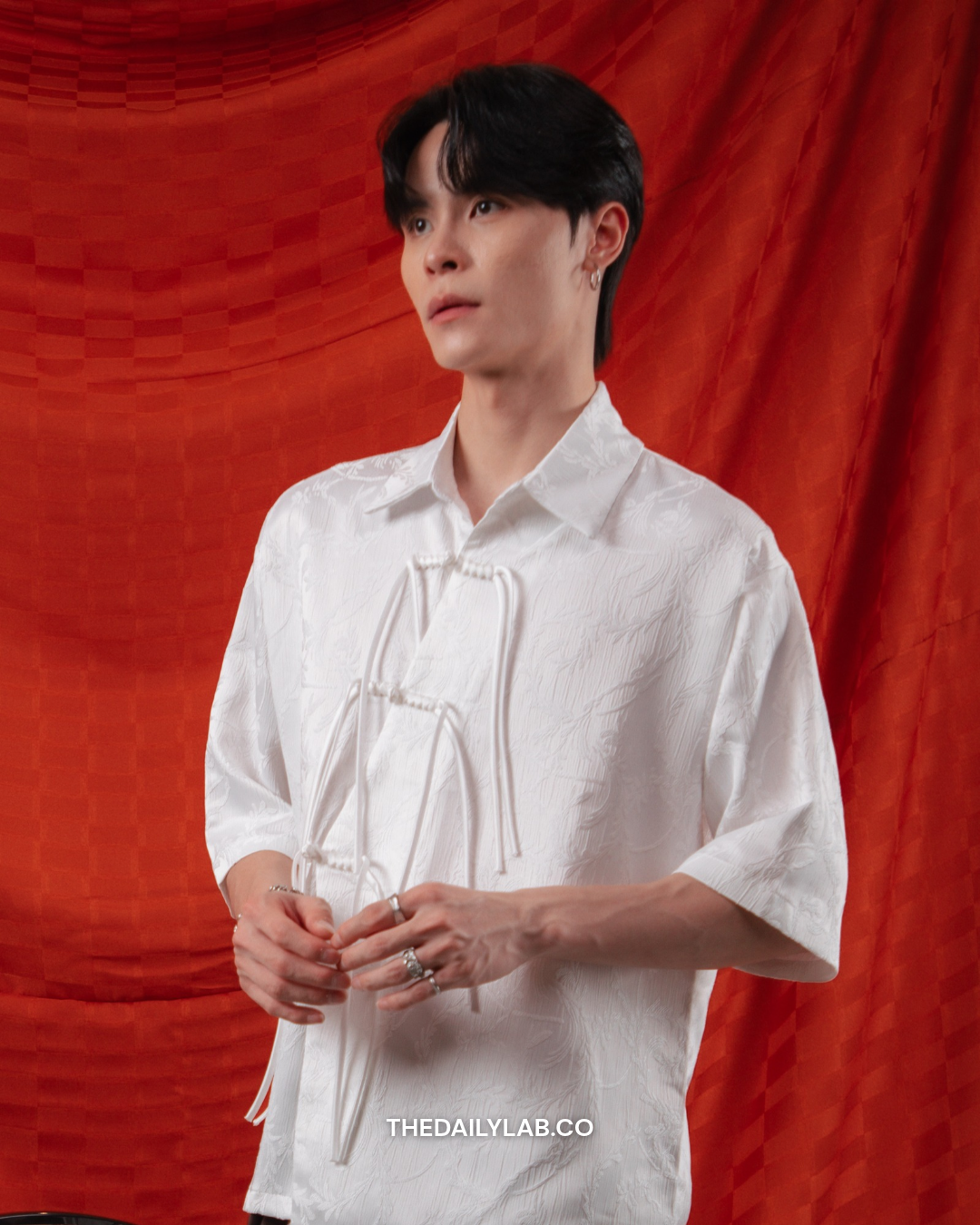 Floral Knot Tang Shirt in White