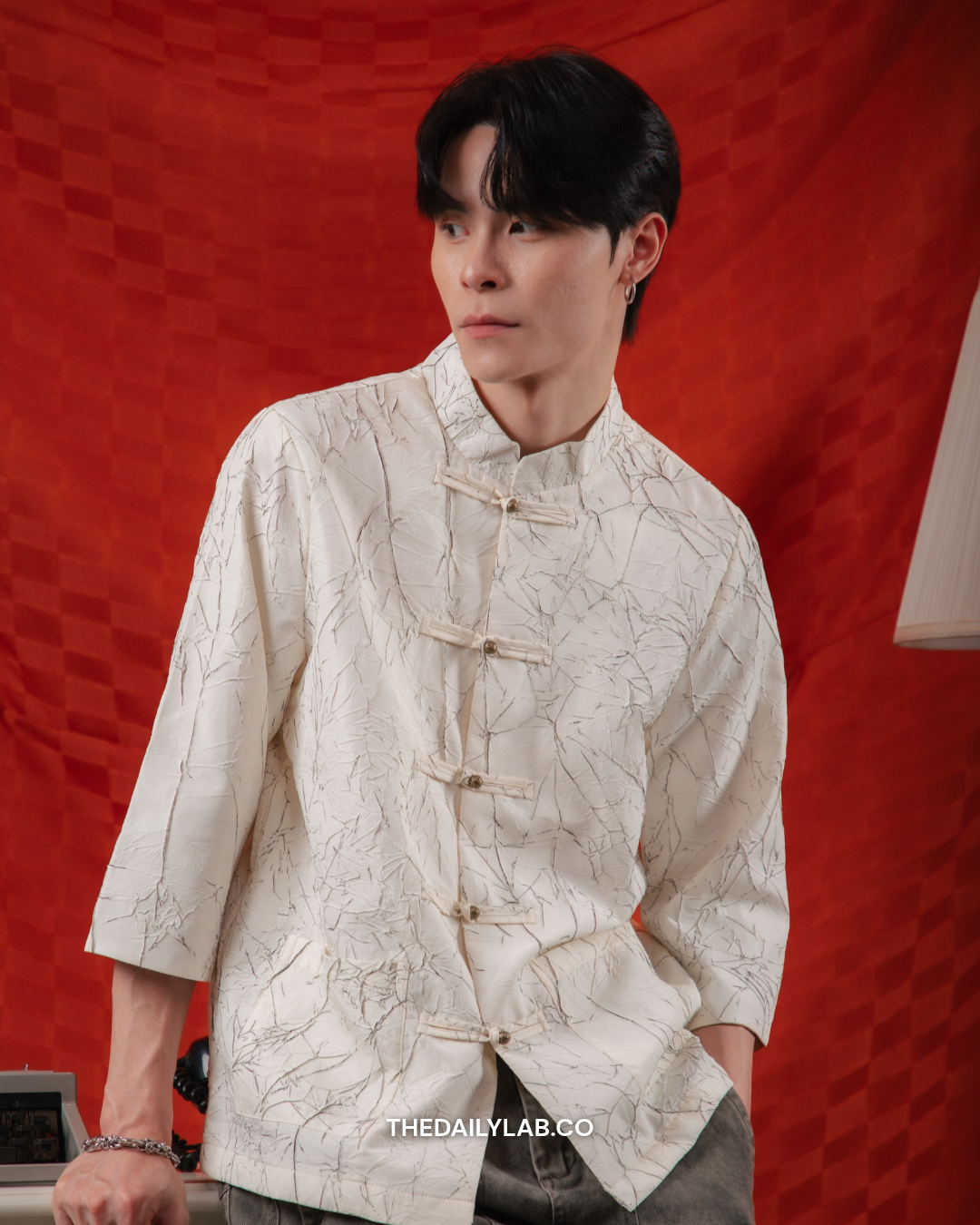 Crinkle Heritage Tang Shirt in White