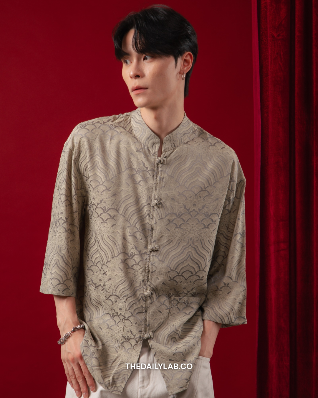Midnight Wave Tang Shirt in Silver