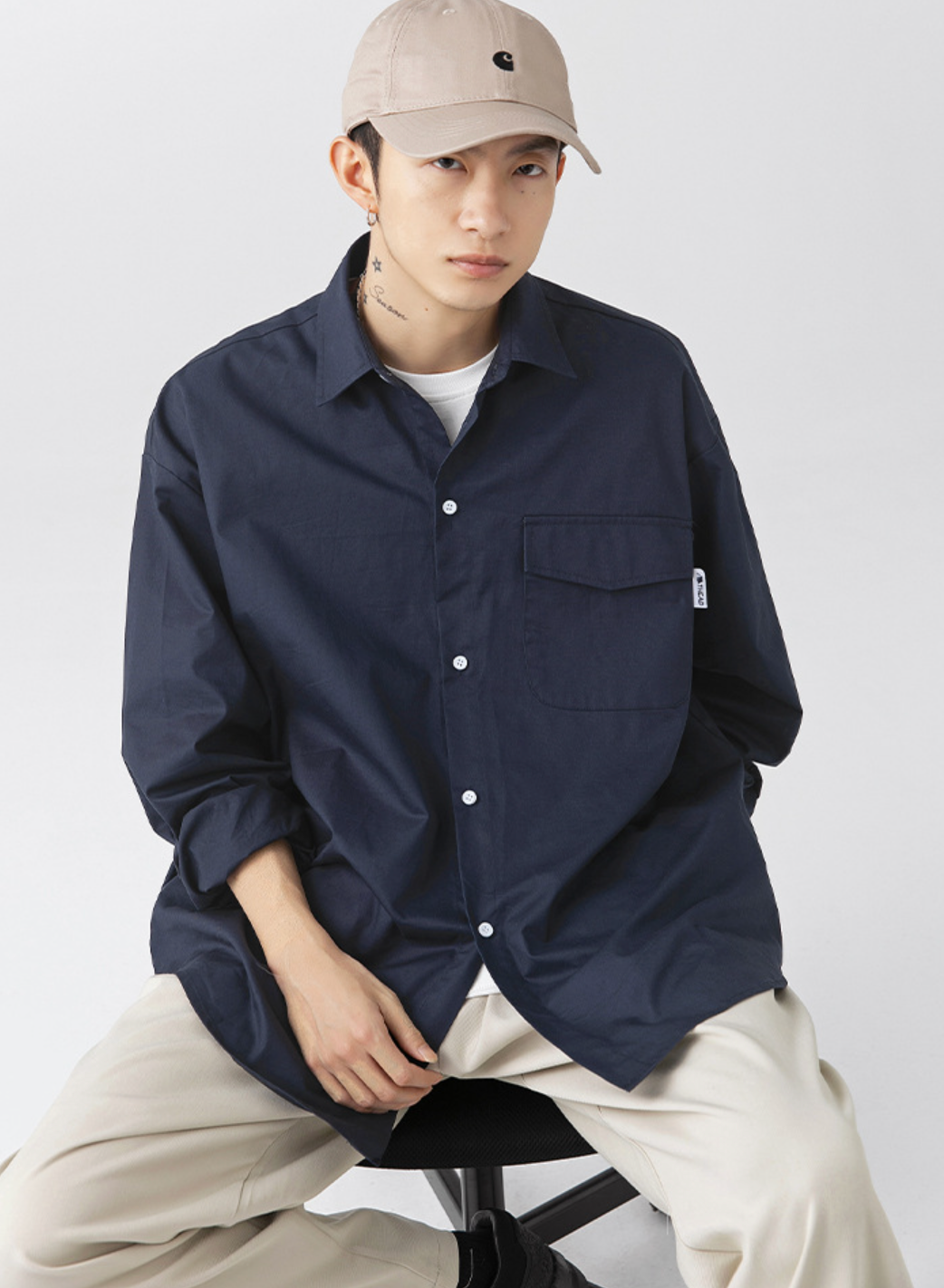 Cotton Buttoned Oversized Shirt in Dark Blue (Size M)